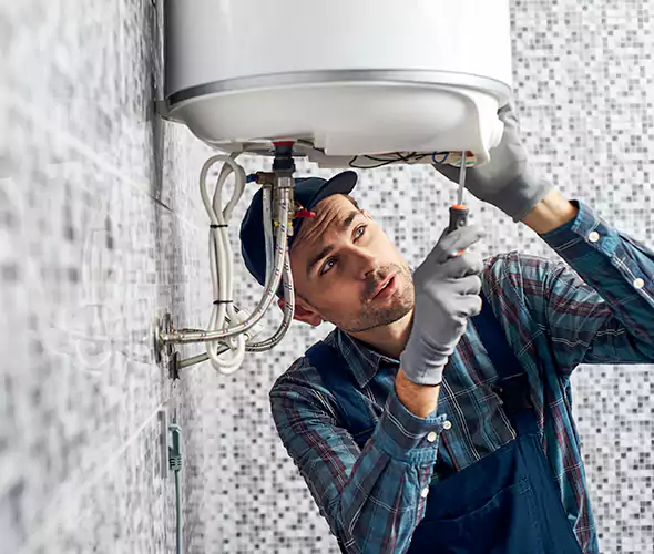 Expert Plumber for Hot Water Tank Maintenance in Dearborn, MI: Schedule Reliable Maintenance Services with Us